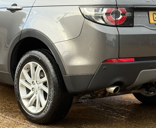 Used Land Rover Discovery Sport 2018 for sale - 76324713: Photo 35