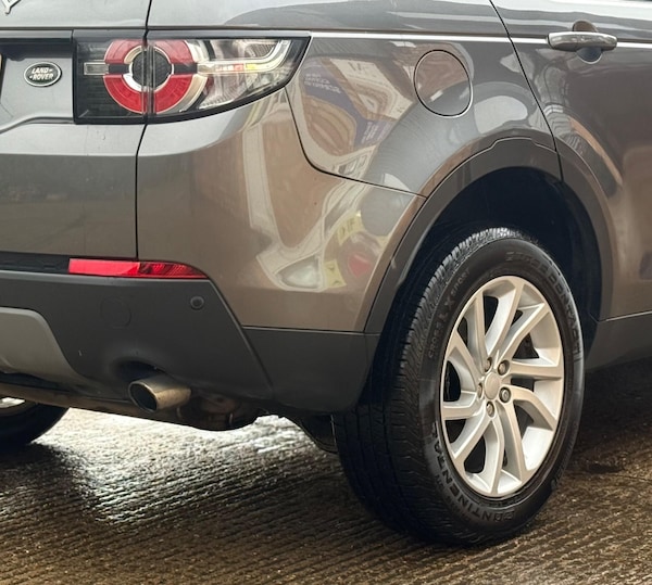 Used Land Rover Discovery Sport 2018 for sale - 76324713: Photo 38