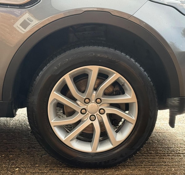 Used Land Rover Discovery Sport 2018 for sale - 76324713: Photo 51