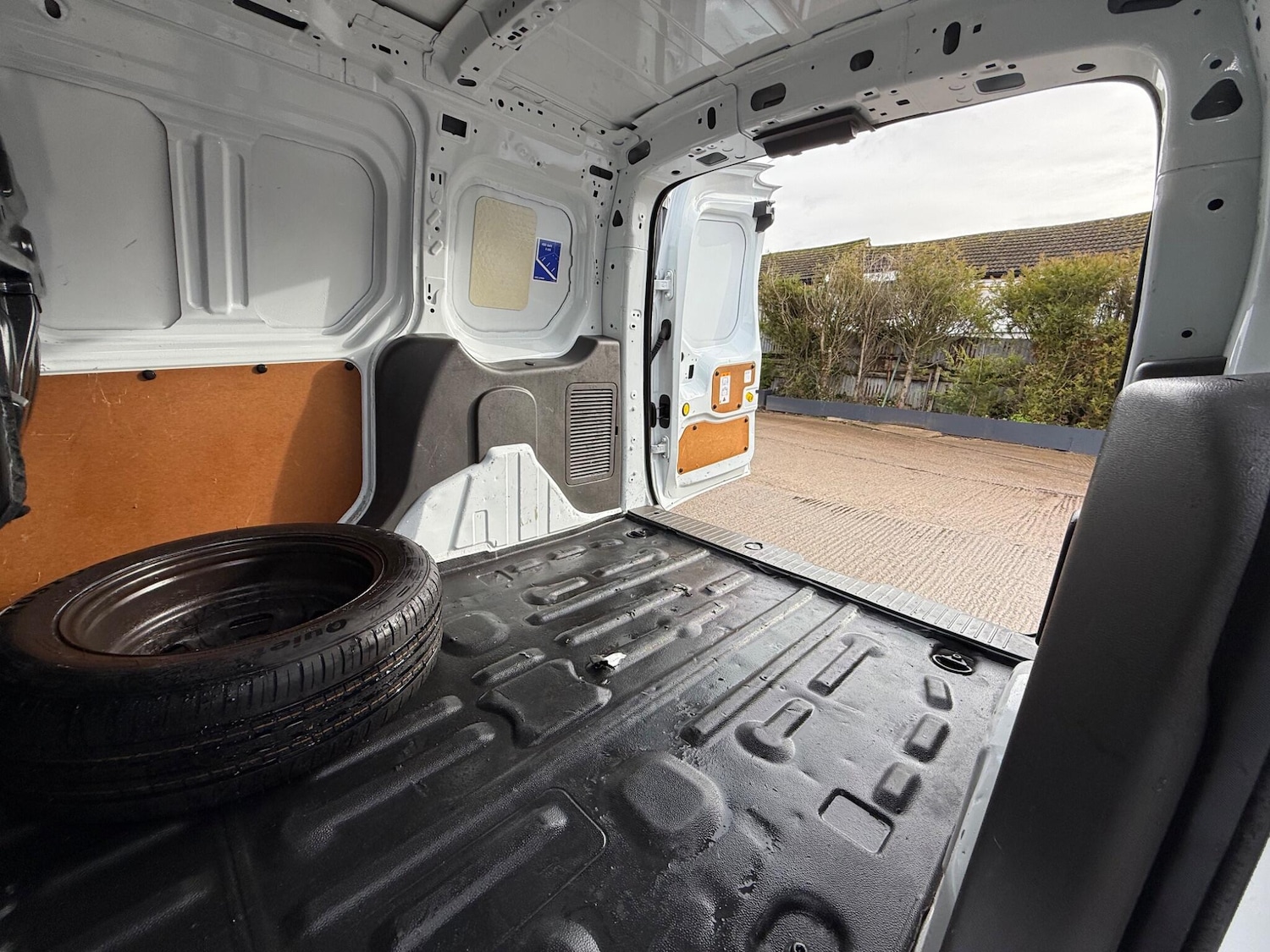 Used Ford Transit Connect 2020 for sale - 78003569: Photo 17