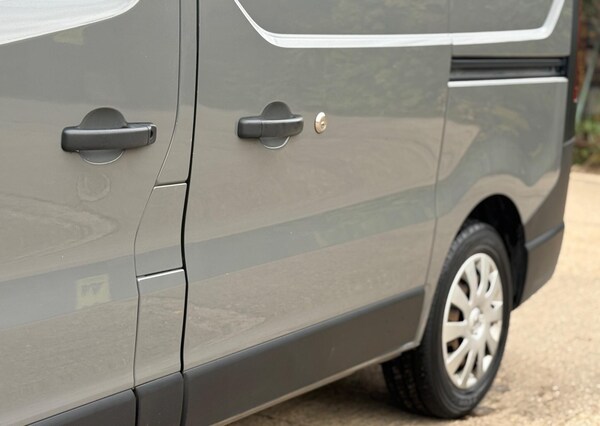 Used Renault Trafic 2014 for sale - 76211678: Photo 25