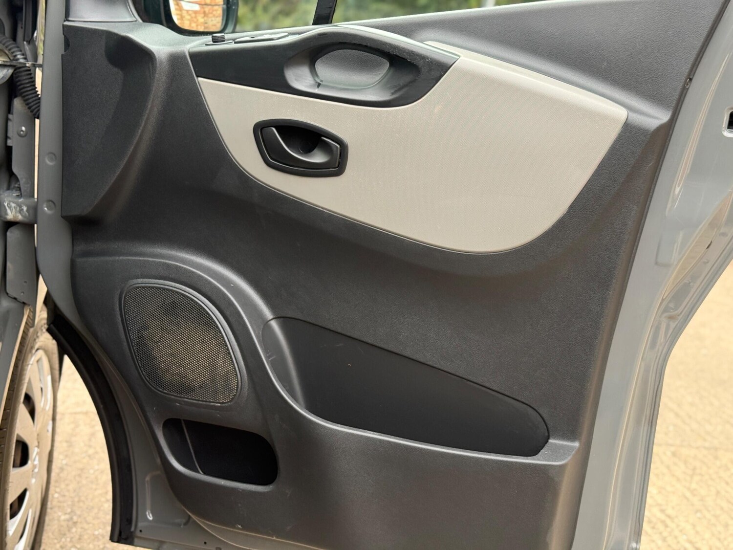 Used Renault Trafic 2014 for sale - 76211678: Photo 32