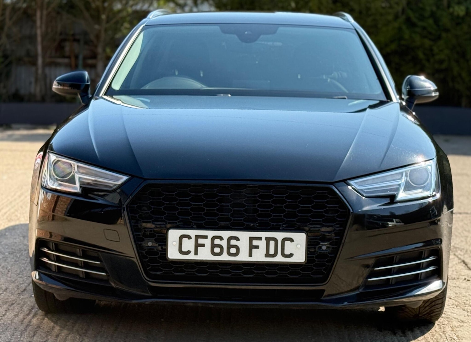 Used Audi A4 Avant 2017 for sale - 77946227: Photo 3