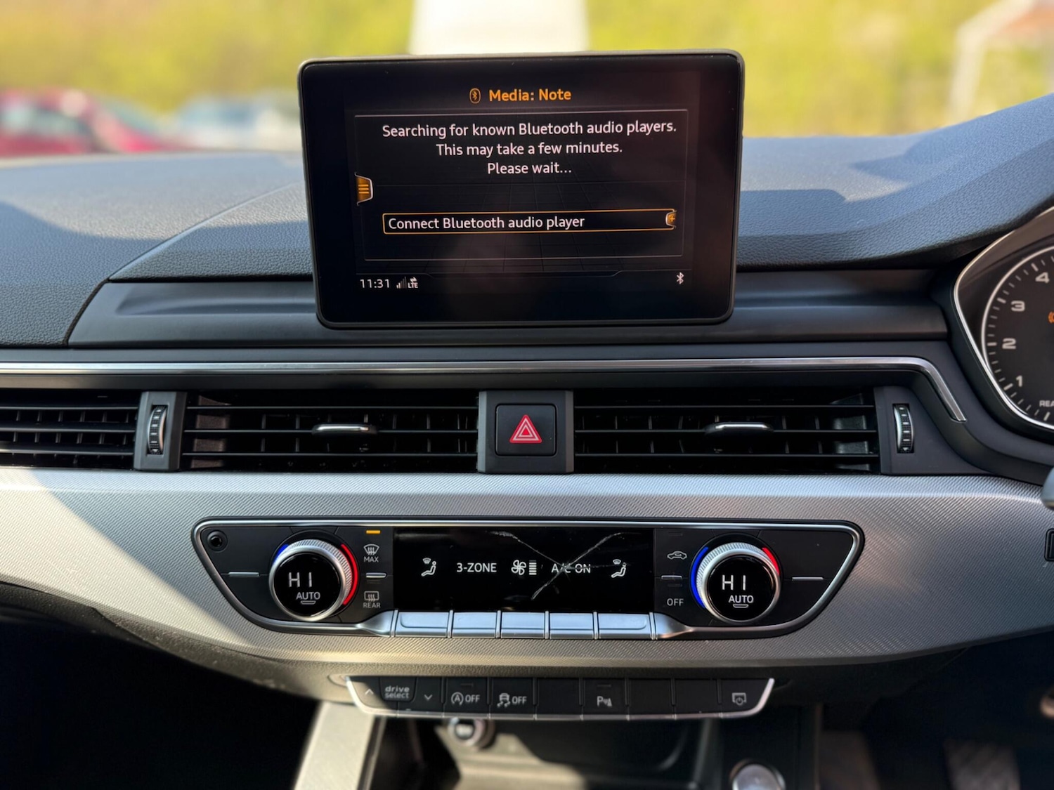 Used Audi A4 Avant 2017 for sale - 77946227: Photo 33