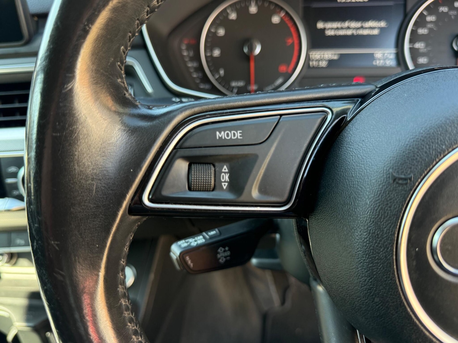 Used Audi A4 Avant 2017 for sale - 77946227: Photo 36