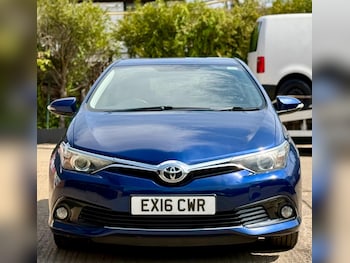 Used Toyota Auris 2016 for sale - 79405272: Photo