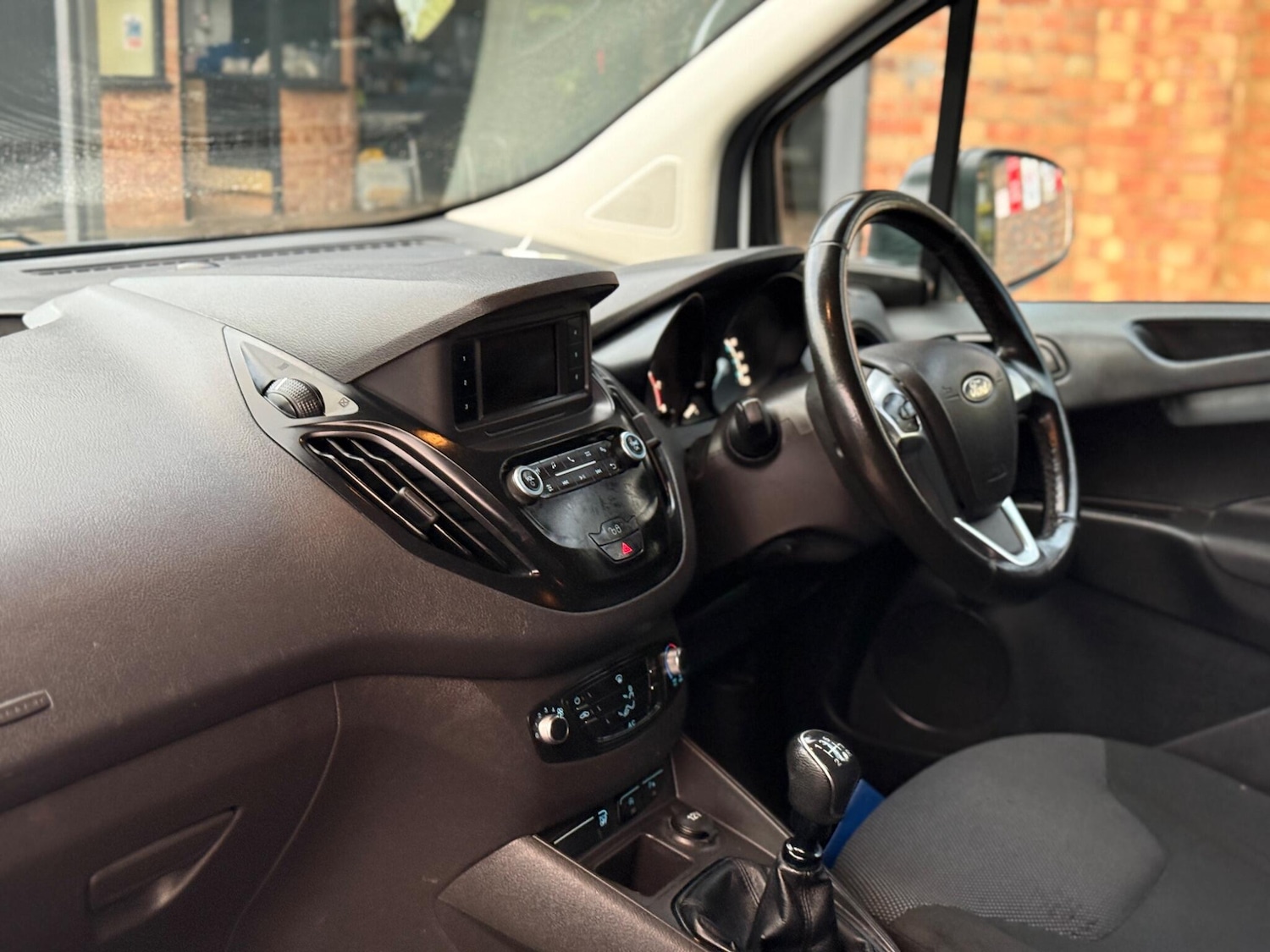 Used Ford Transit Courier 2020 for sale - 77394235: Photo 15