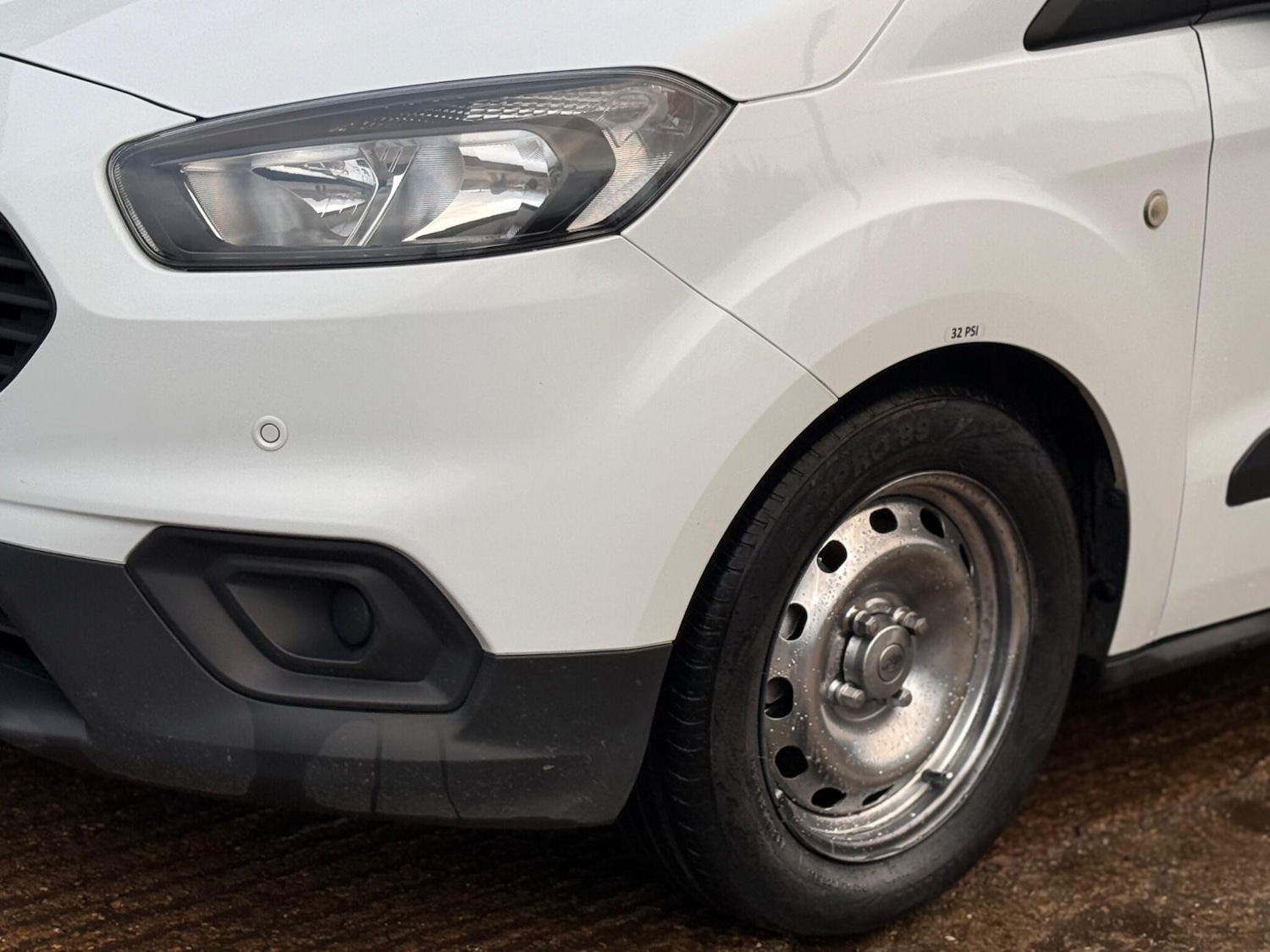 Used Ford Transit Courier 2020 for sale - 77394235: Photo 24