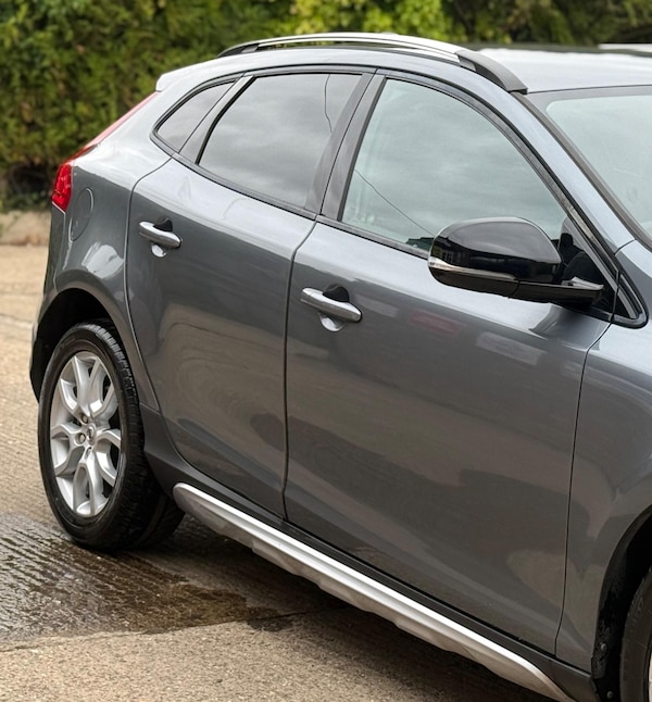 Used Volvo V40 Cross Country 2017 for sale - 75616497: Photo 26