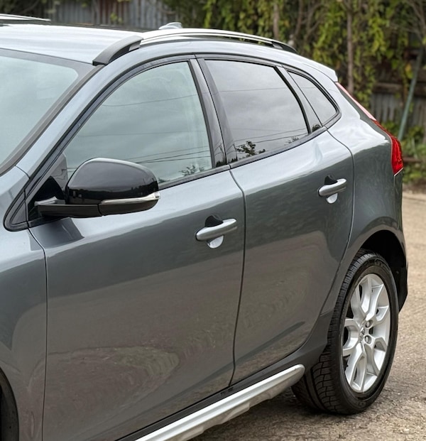 Used Volvo V40 Cross Country 2017 for sale - 75616497: Photo 29