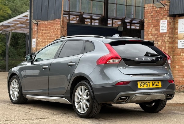 Used Volvo V40 Cross Country 2017 for sale - 75616497: Photo 8