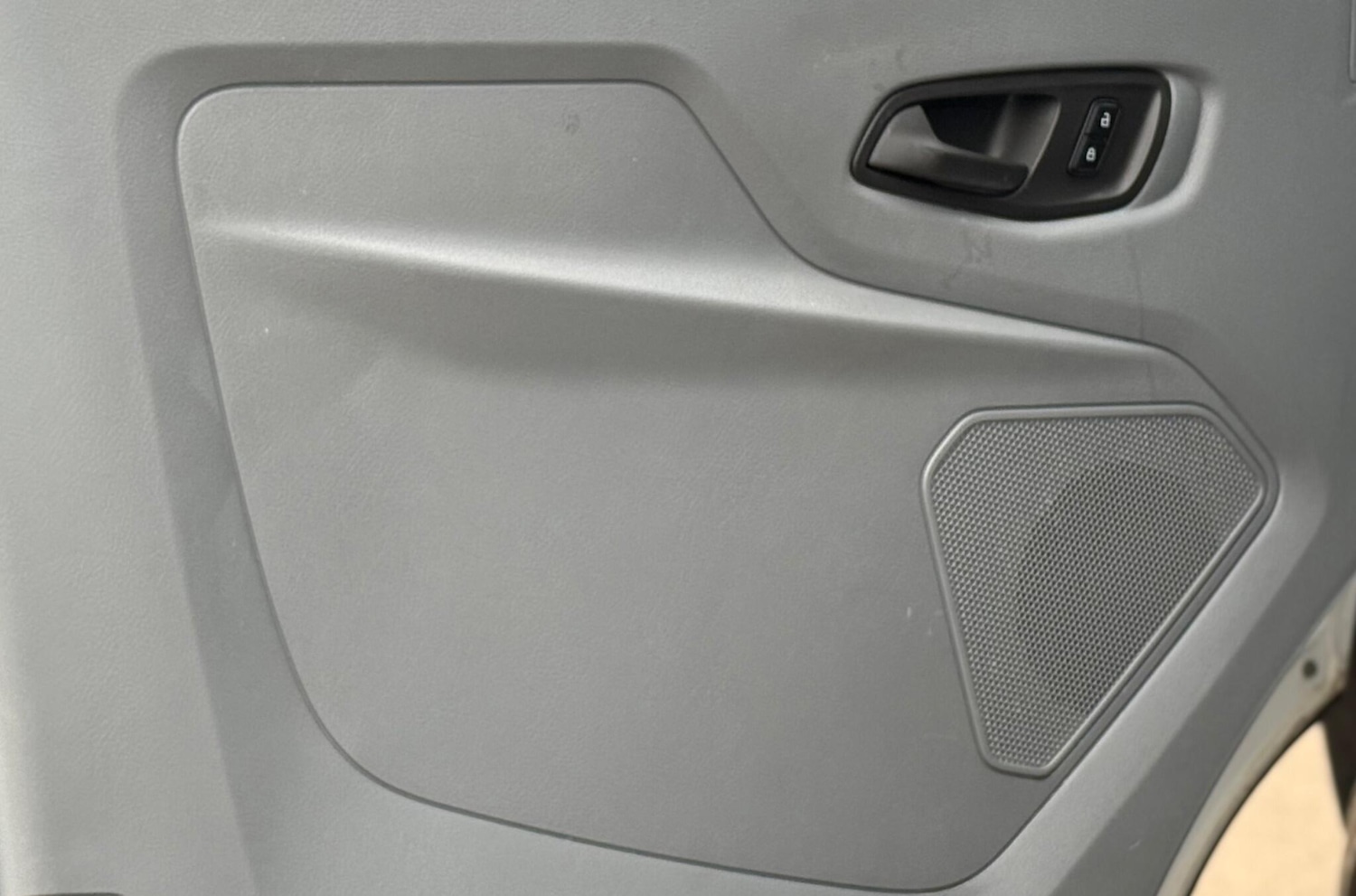 Used Ford Transit 2019 for sale - 77590475: Photo 18