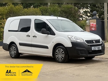 Used Peugeot Partner 2017 for sale - 77313002: Photo