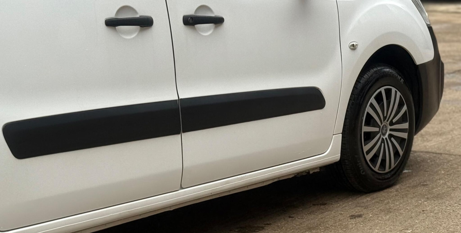 Used Peugeot Partner 2017 for sale - 77313002: Photo 36