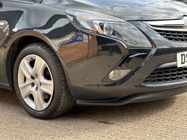 Used Vauxhall Zafira Tourer 2013 for sale - 75974943: Photo 18