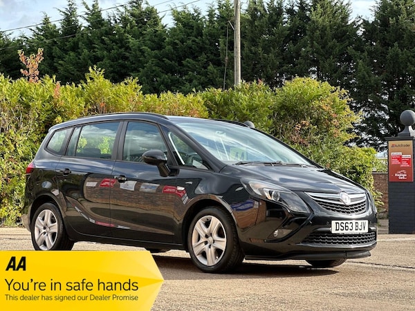 Used Vauxhall Zafira Tourer 2013 for sale - 75974943: Photo 1
