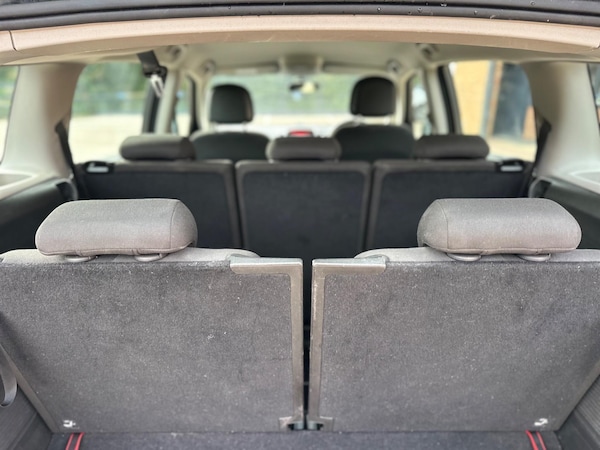 Used Vauxhall Zafira Tourer 2013 for sale - 75974943: Photo 44
