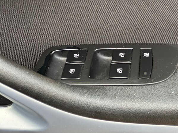 Used Vauxhall Zafira Tourer 2013 for sale - 75974943: Photo 52