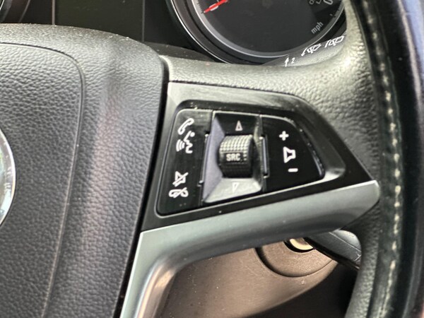 Used Vauxhall Zafira Tourer 2013 for sale - 75974943: Photo 56