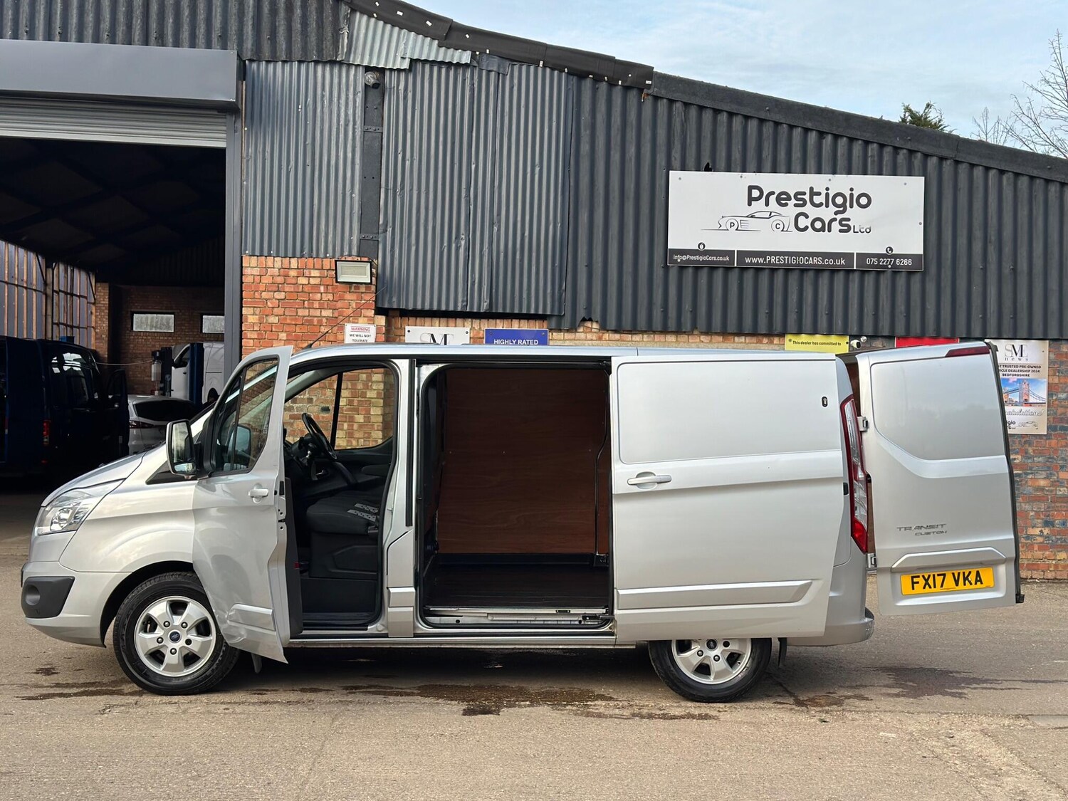 Used Ford Transit Custom 2017 for sale - 77733497: Photo 15