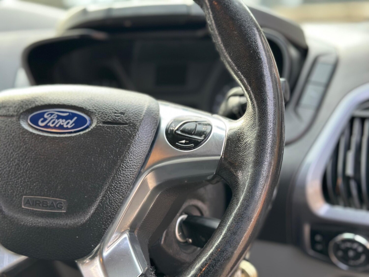 Used Ford Transit Custom 2017 for sale - 77733497: Photo 43