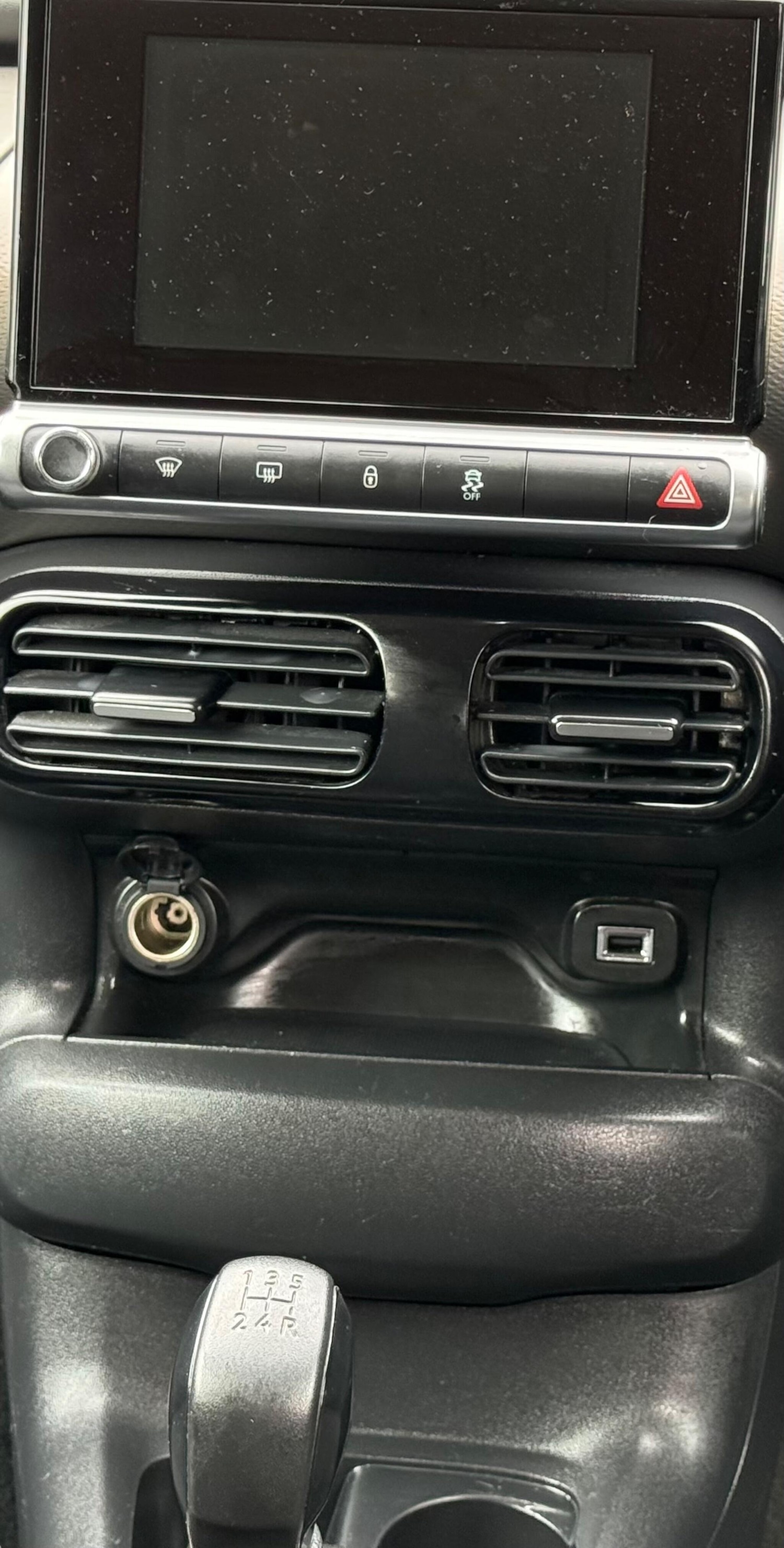 Used Citroen C4 Cactus 2016 for sale - 77974046: Photo 18