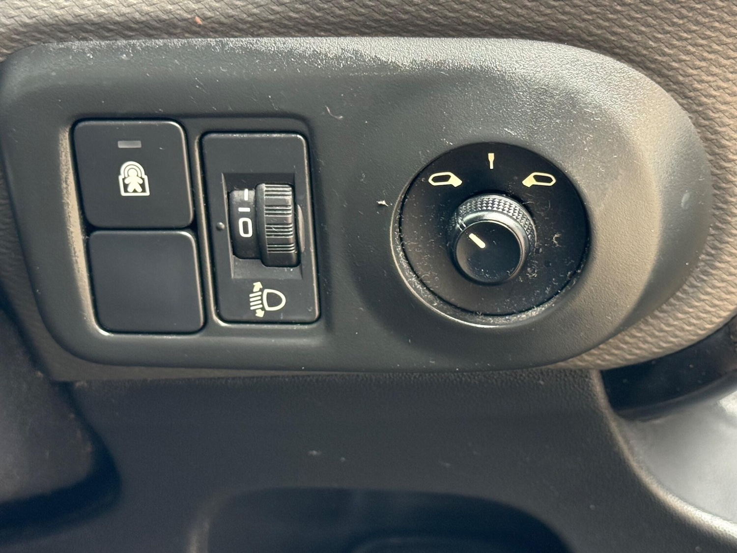 Used Citroen C4 Cactus 2016 for sale - 77974046: Photo 43