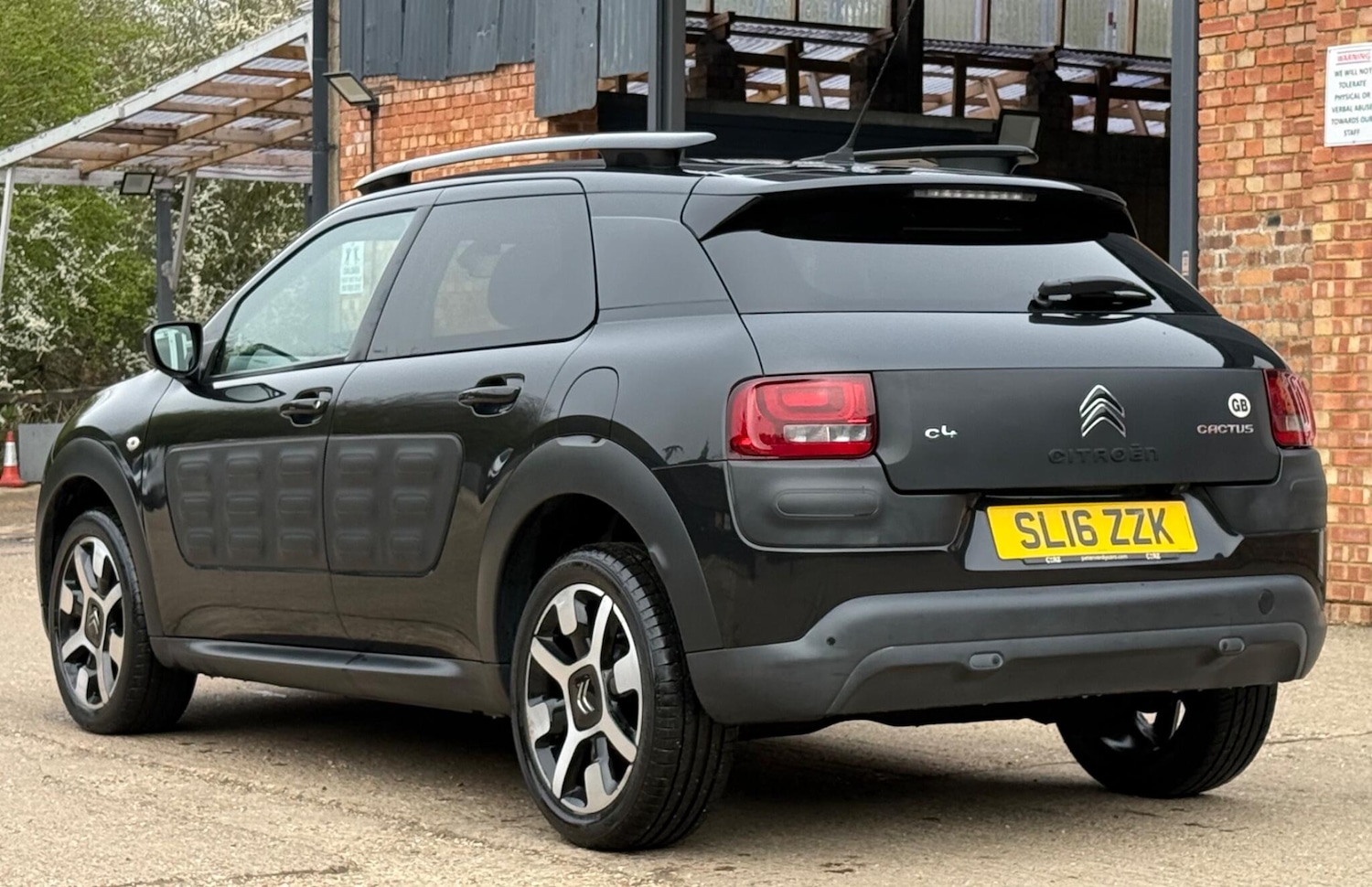 Used Citroen C4 Cactus 2016 for sale - 77974046: Photo 9