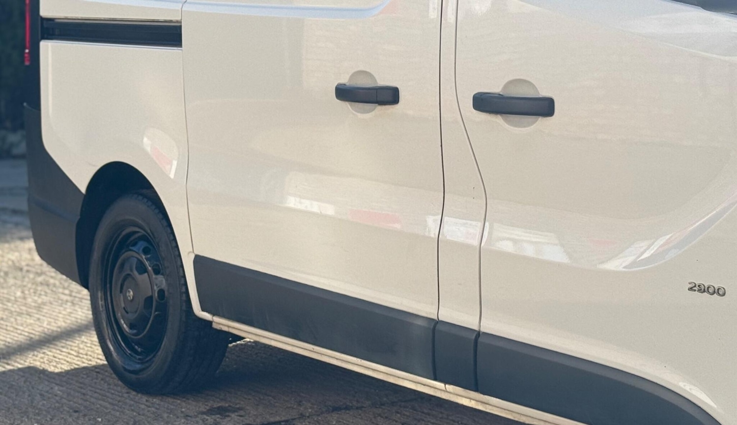 Used Vauxhall Vivaro 2016 for sale - 76599576: Photo 25