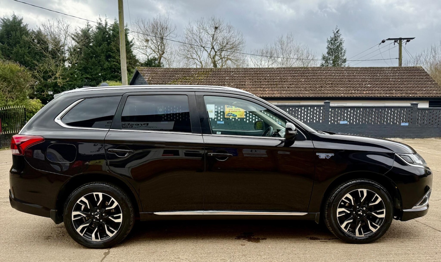 Used Mitsubishi Outlander 2017 for sale - 77639441: Photo 12