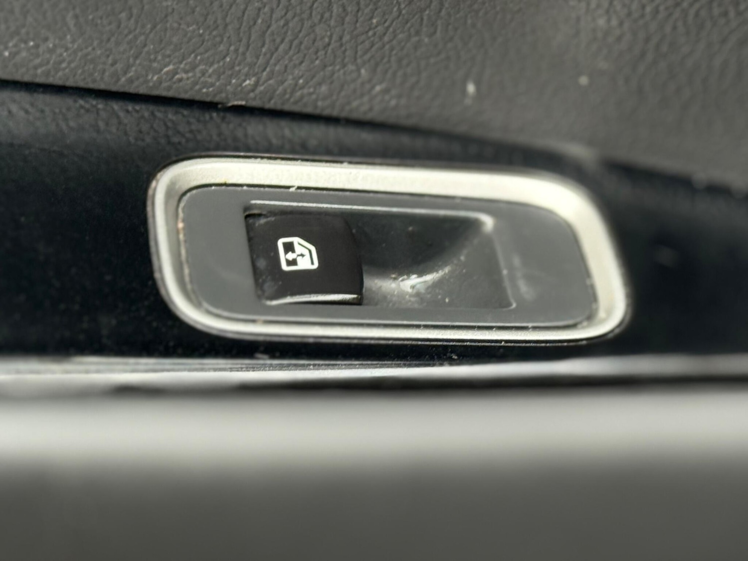 Used Mitsubishi Outlander 2017 for sale - 77639441: Photo 48