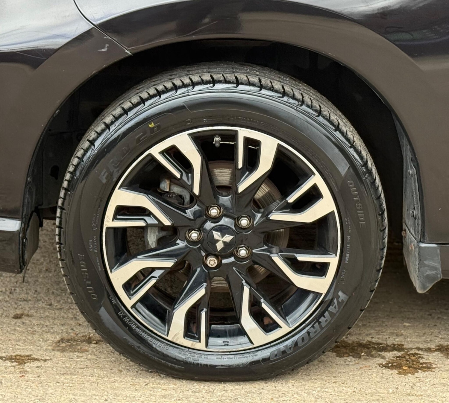 Used Mitsubishi Outlander 2017 for sale - 77639441: Photo 49