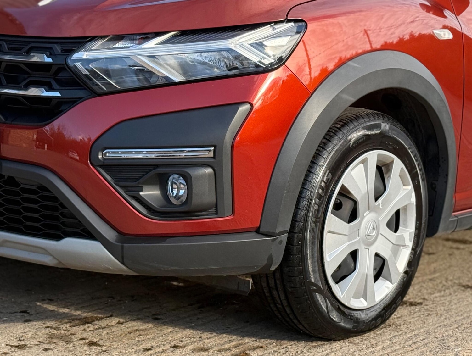 Used Dacia Jogger 2022 for sale - 76466277: Photo 32