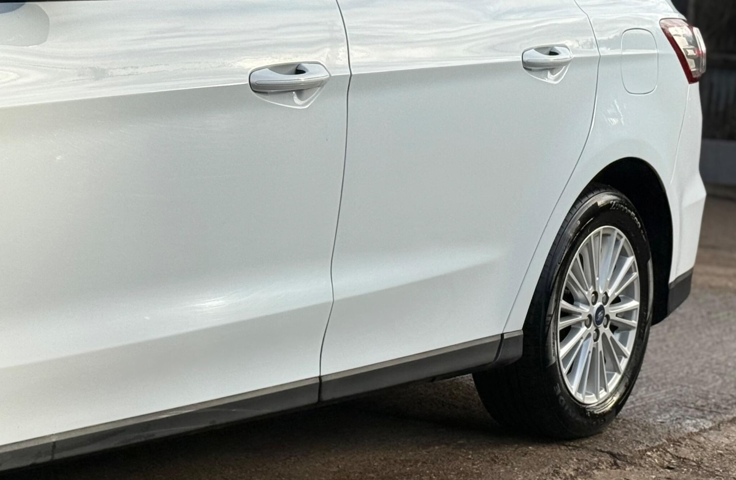 Used Ford S-Max 2018 for sale - 77072152: Photo 33