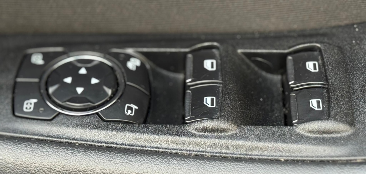 Used Ford S-Max 2018 for sale - 77072152: Photo 45