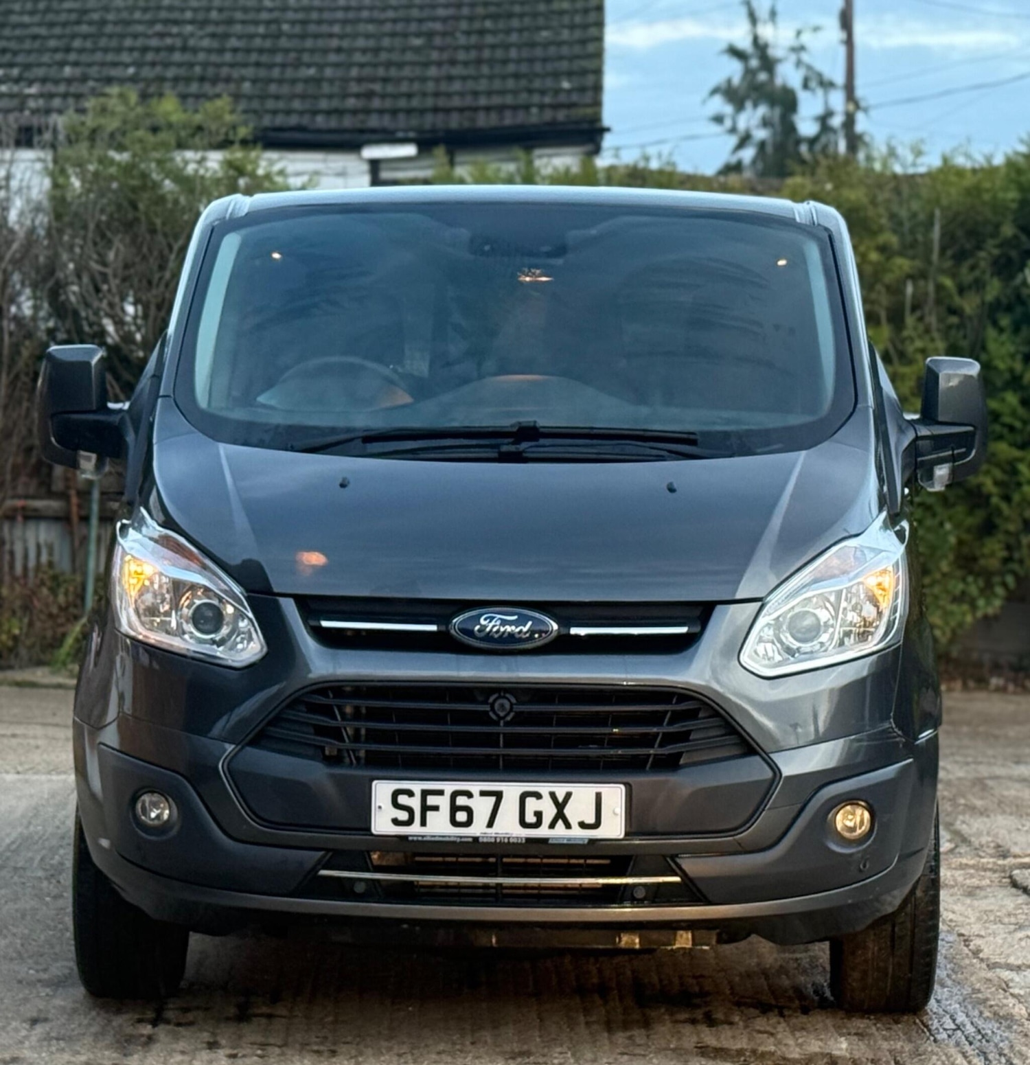 Used Ford Tourneo Custom 2018 for sale - 76577416: Photo 1