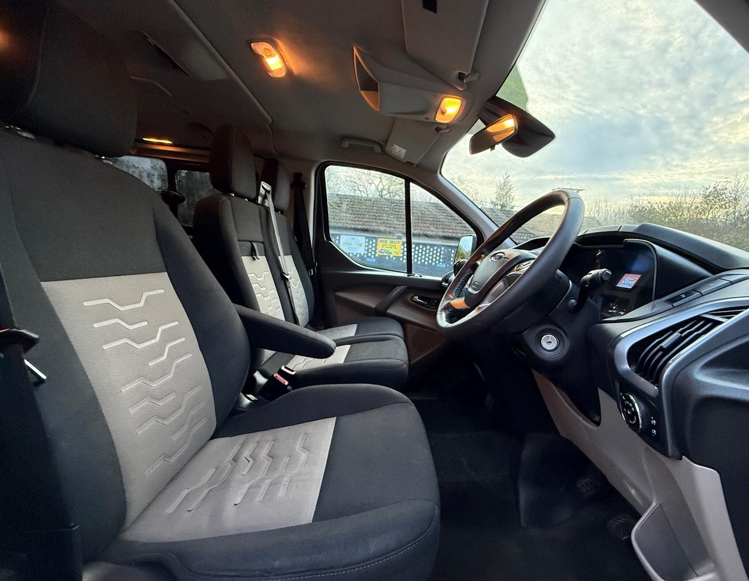 Used Ford Tourneo Custom 2018 for sale - 76577416: Photo 5