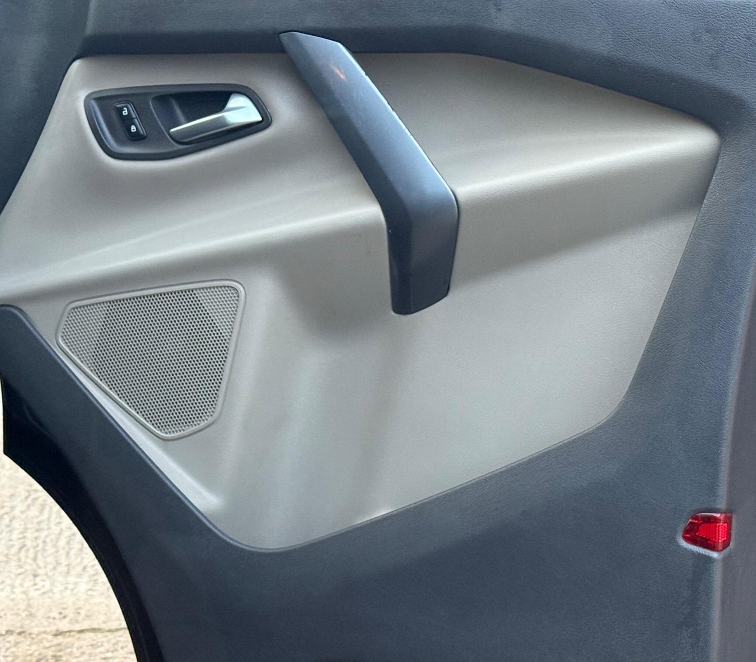 Used Ford Tourneo Custom 2018 for sale - 76577416: Photo 7