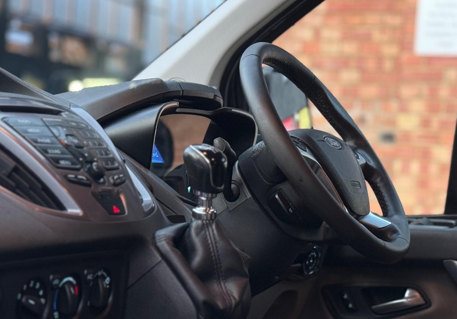 Used Ford Tourneo Custom 2018 for sale - 76577416: Photo 9