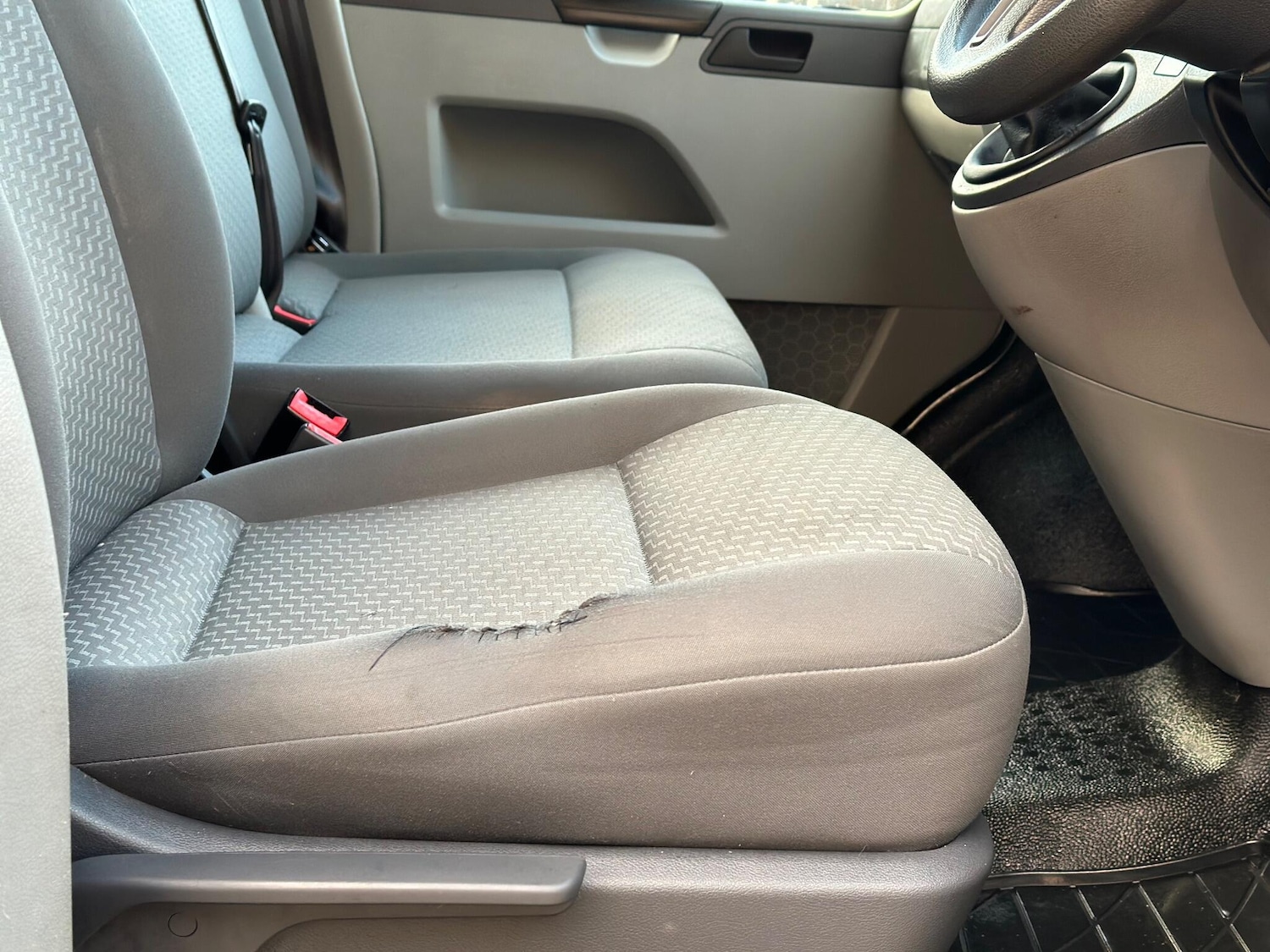 Used Volkswagen Transporter 2013 for sale - 77054902: Photo 33