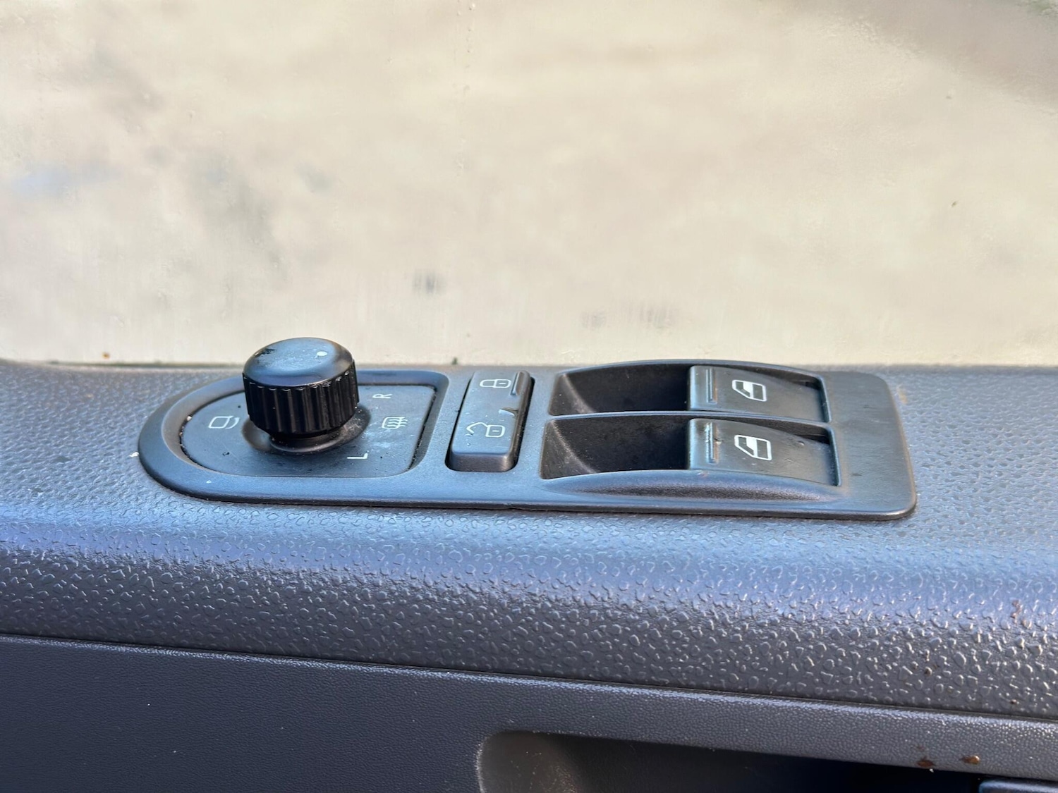 Used Volkswagen Transporter 2013 for sale - 77054902: Photo 40