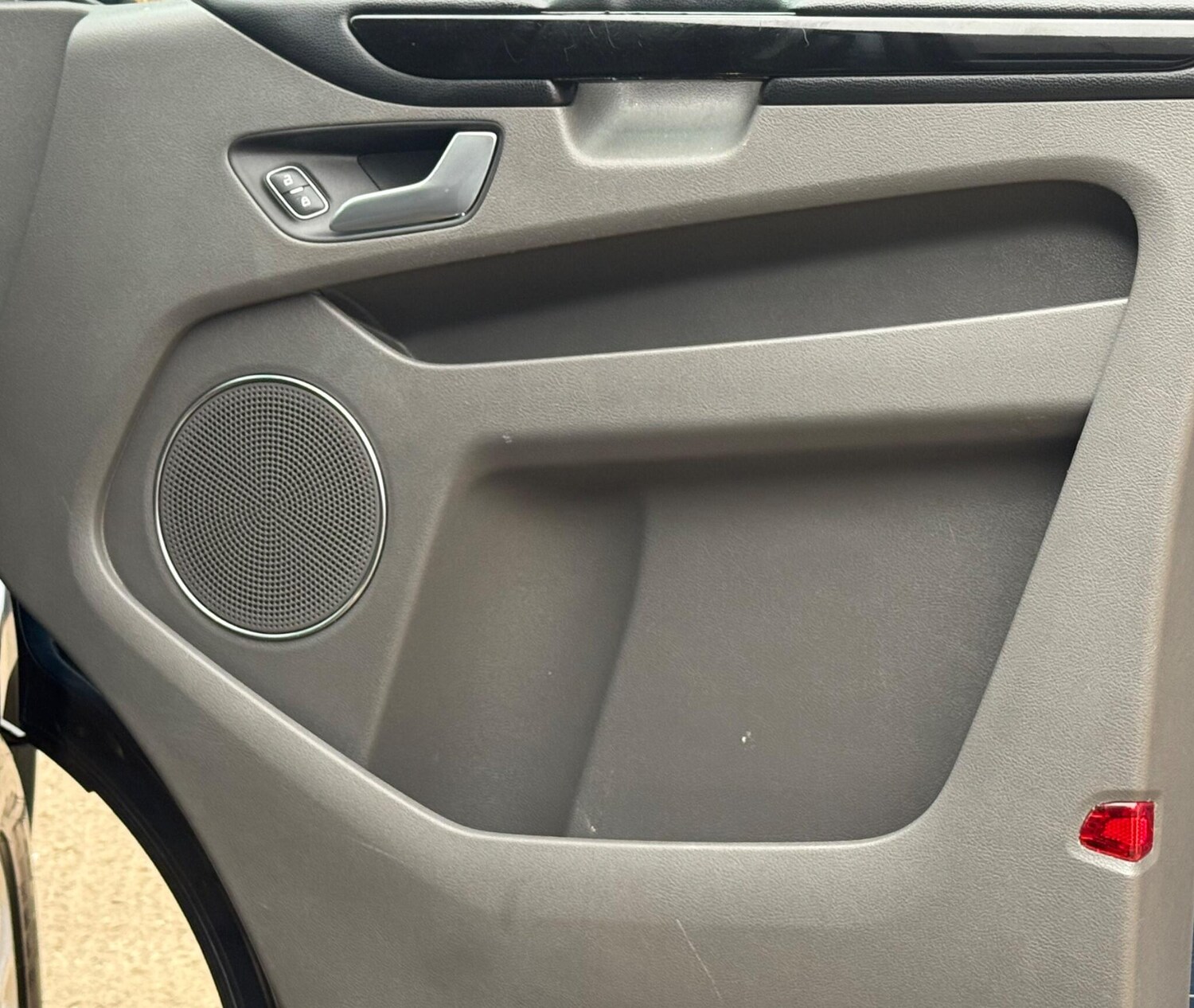 Used Ford Tourneo Custom 2018 for sale - 77802557: Photo 16