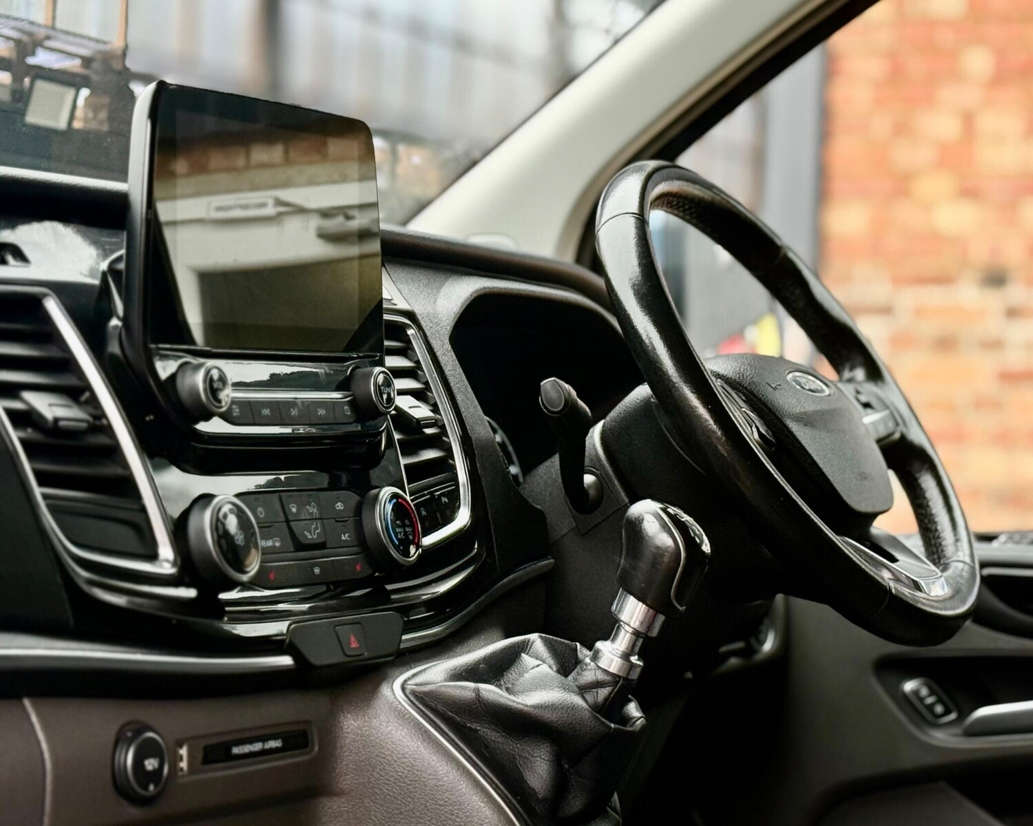 Used Ford Tourneo Custom 2018 for sale - 77802557: Photo 17