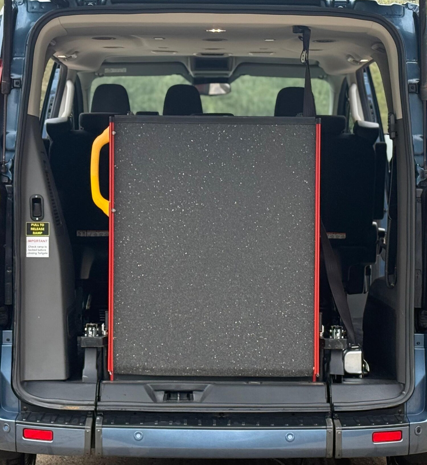 Used Ford Tourneo Custom 2018 for sale - 77802557: Photo 21