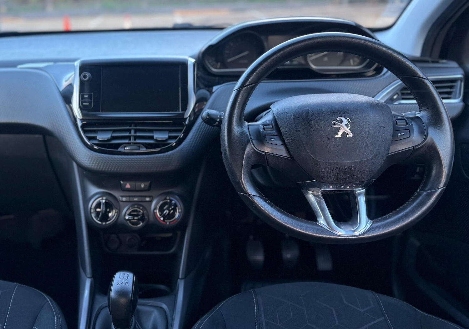 Used Peugeot 2008 2019 for sale - 76346840: Photo 20