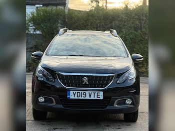 Used Peugeot 2008 2019 for sale - 76346840: Photo