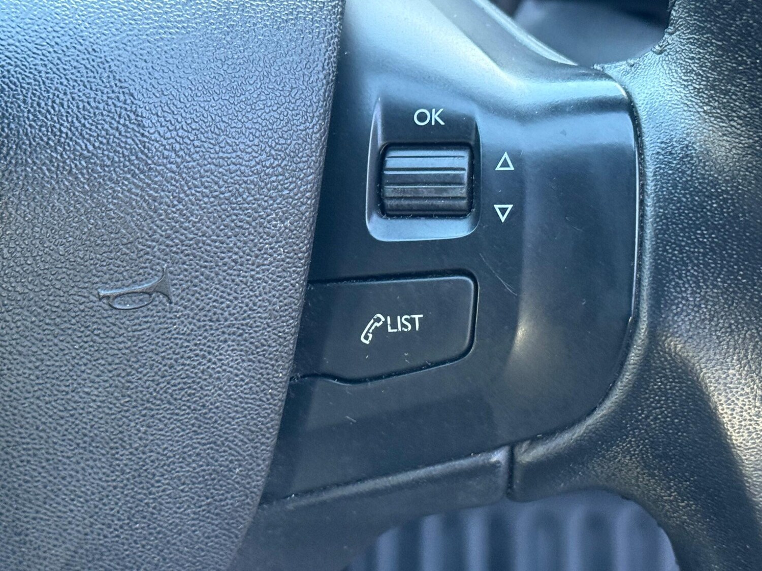 Used Peugeot 2008 2019 for sale - 76346840: Photo 43