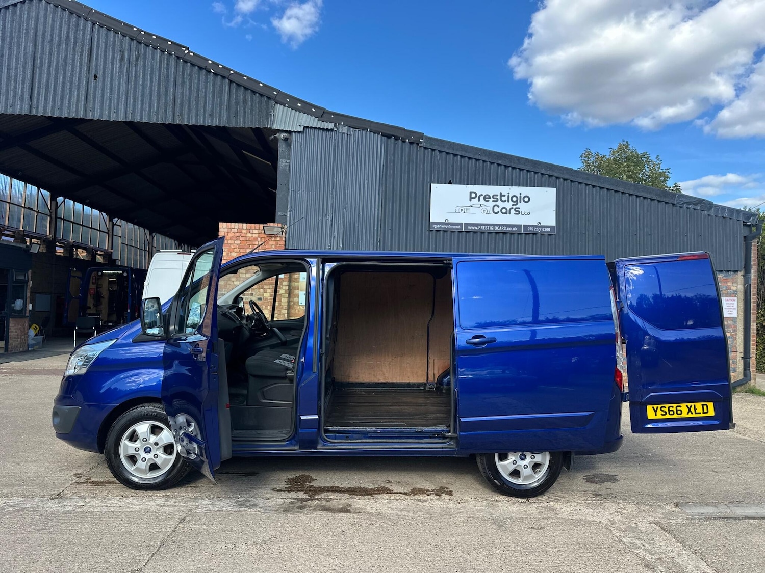 Used Ford Transit Custom 2016 for sale - 76405821: Photo 15