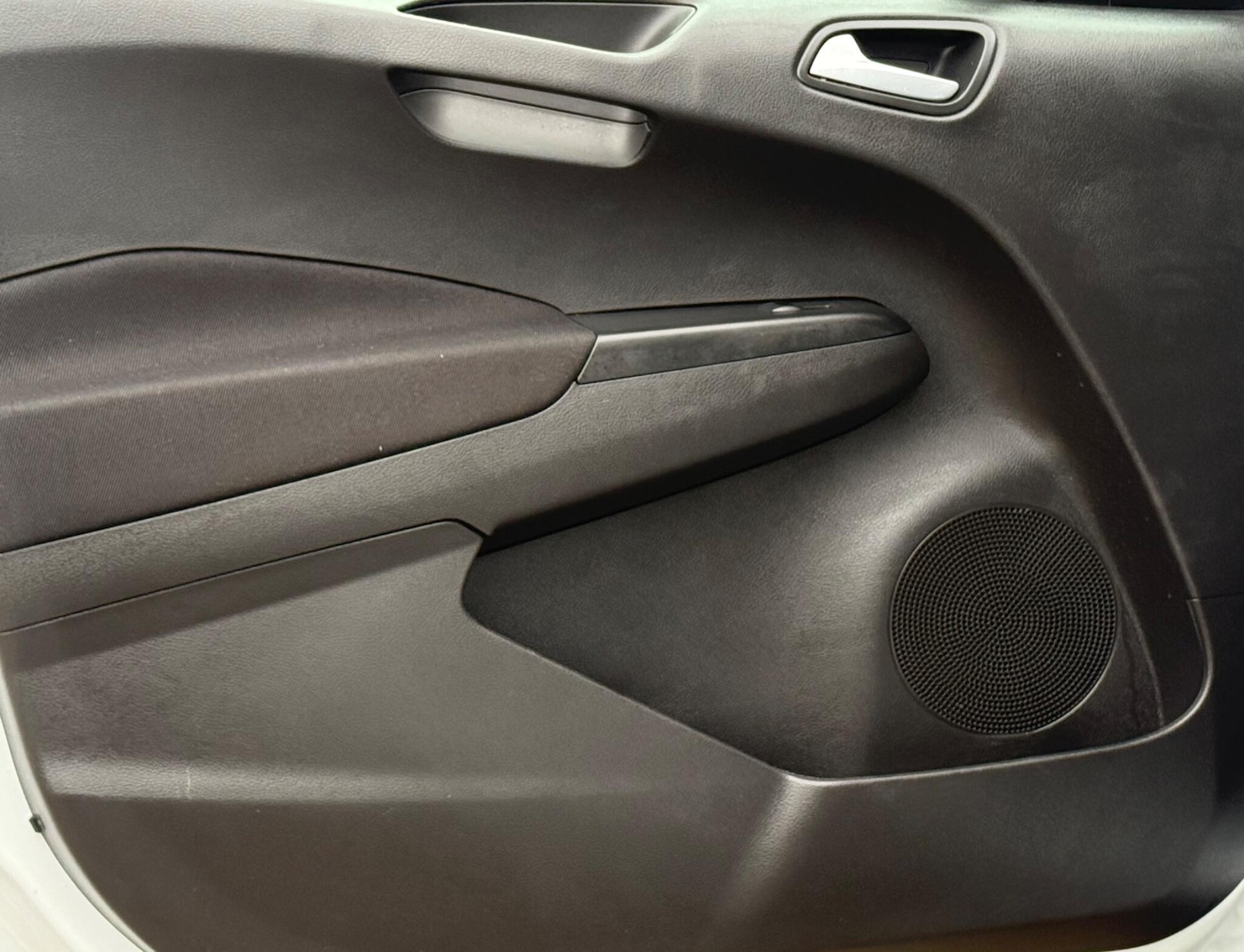 Used Ford Transit Courier 2019 for sale - 76402666: Photo 18