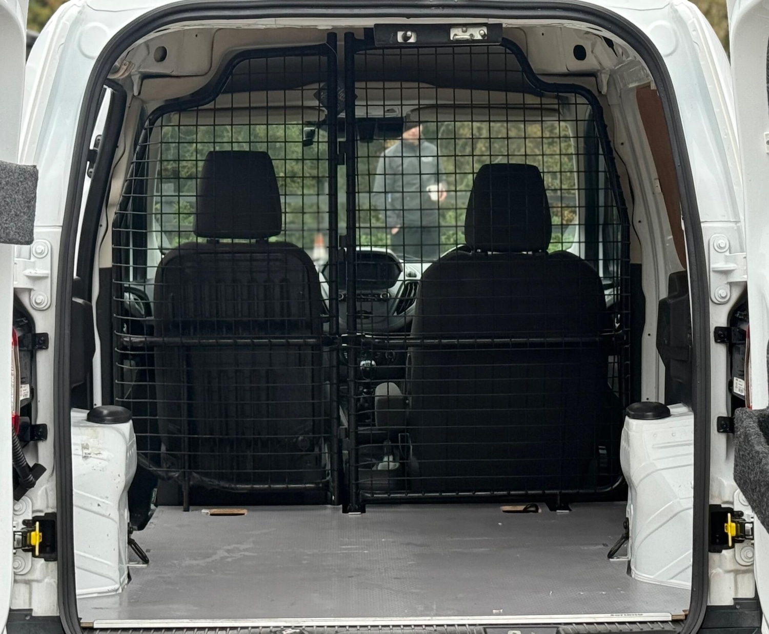 Used Ford Transit Courier 2019 for sale - 76402666: Photo 19